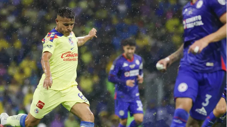 La final entre América y Cruz Azul también le dio lugar al duelo del rating.
