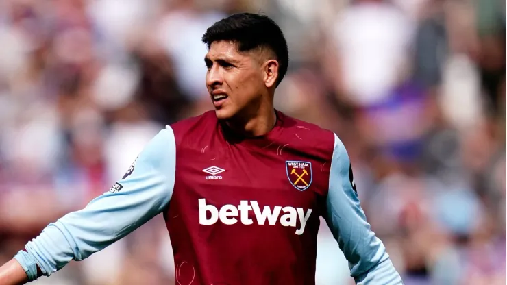 Edson Álvarez tendrá compañeros de lujo en West Ham
