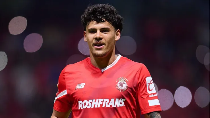 Toluca recibirá una gran suma de dinero por Maximiliano Araújo
