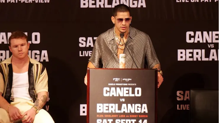 Edgar Berlanga dio a entender que David Benavidez tiene envidia por su pelea vs. Canelo Álvarez.
