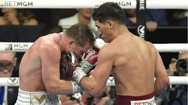 Canelo Álvarez y Dmitry Bivol podrían llegar a tener una revancha.
