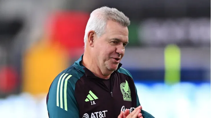 ¿Un naturalizado como refuerzo? Javier Aguirre prepararía drástica decisión en la Selección Mexicana
