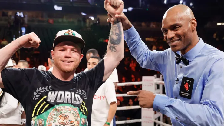 Canelo Álvarez habló de su futuro
