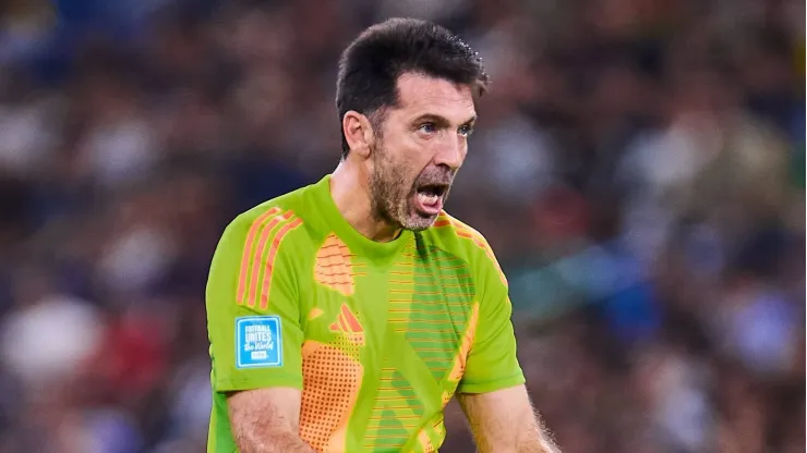 Gianluigi Buffon elogió a Guillermo Ochoa
