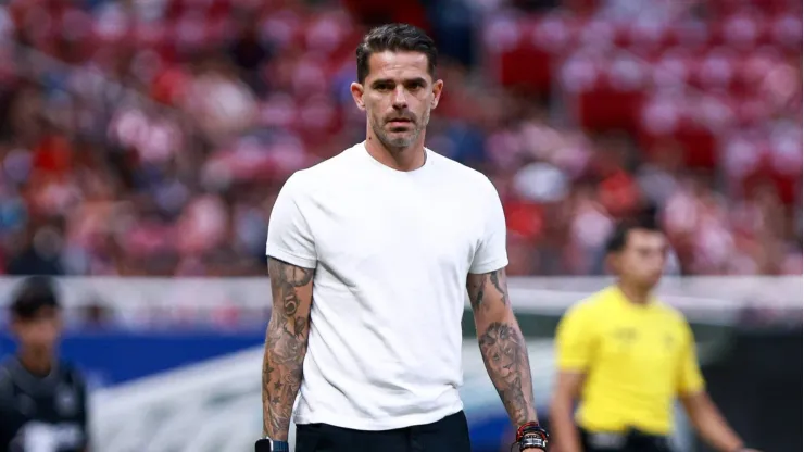 Fernando Gago dejaría Chivas para ir a Boca
