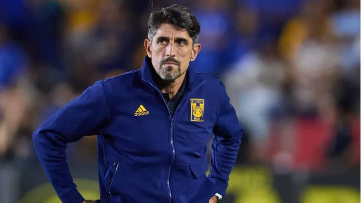 El entrenador serbio deberá realizar modificaciones para el próximo partido.
