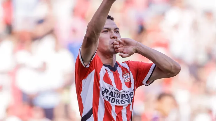 PSV dio indicios de cuándo puede volver Hirving Lozano a la actividad
