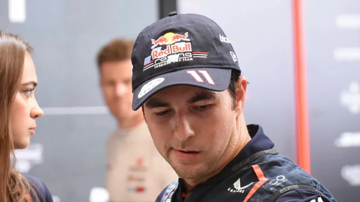 Checo Pérez continúa recibiendo críticas en la Fórmula 1
