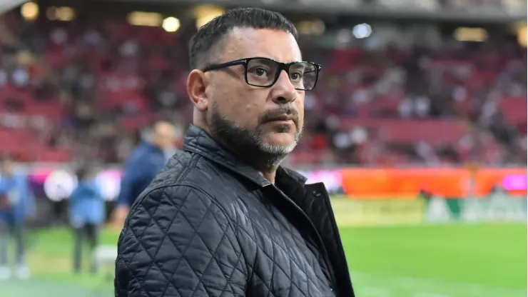 Antonio Mohamed podría volver a dirigir tras su salida de Pumas
