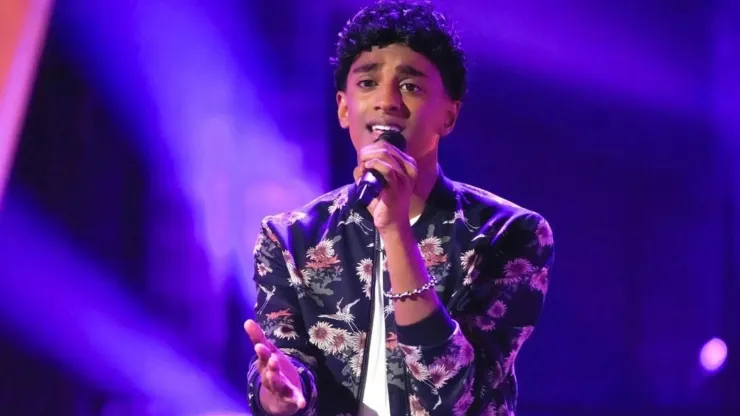 William Alexander in Season 25 of The Voice.
