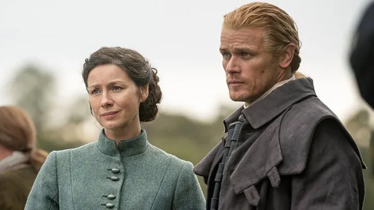 Caitríona Balfe and Sam Heughan in Outlander, Season 7.
