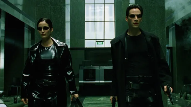 Keanu Reeves and Carrie-Anne Moss in The Matrix.
