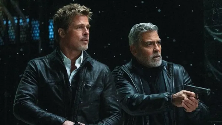 Brad Pitt and George Clooney in Wolfs.
