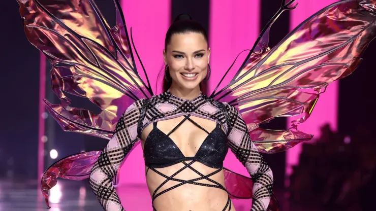 Adriana Lima walks the runway for the Victoria's Secret Fashion Show 2024.
