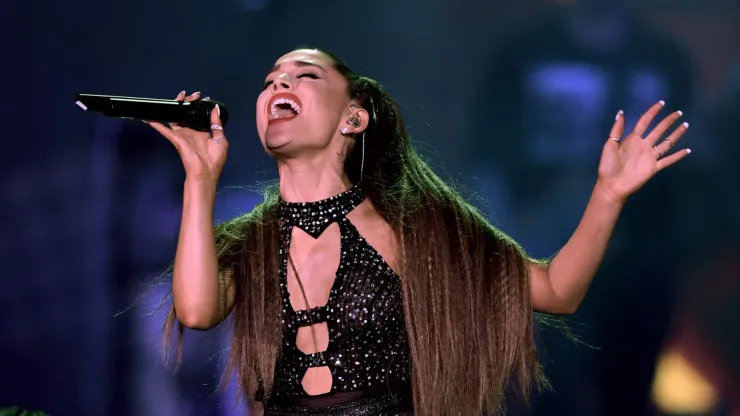 Ariana grande anunció “Yes, and?”, su nueva canción. (
