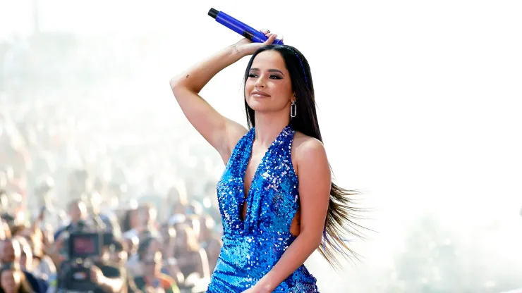 Becky G estará en el Baja Beach Fest 2024.
