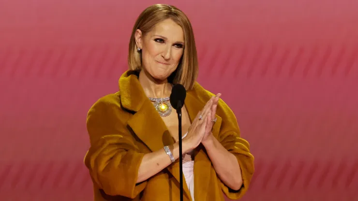 Síndrome de la persona rígida, la enfermedad que padece Céline Dion.
