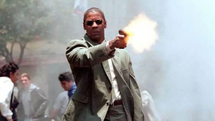 Denzel Washington protagoniza este clásico de acción en Netflix.
