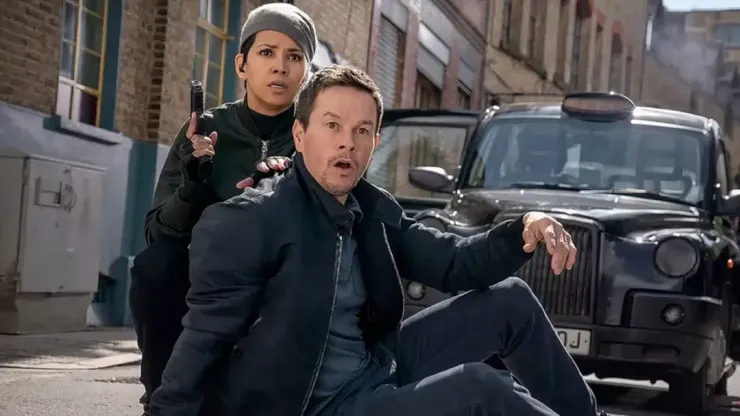 Mark Wahlberg y Halle Berry, protagonistas de El Sindicato.
