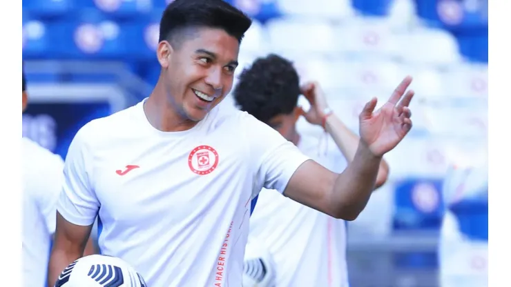 Pol Fernández ha sido titular con Cruz Azul en cuatro partidos del Apertura 2021.
