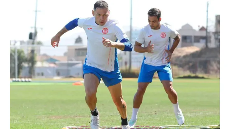 Cruz Azul se prepara para enfrentar a Xolos este domingo.
