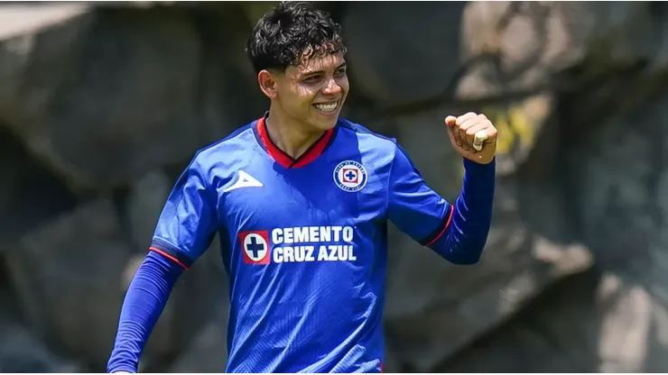 Rogelio González debutó en el primer equipo con gol.
