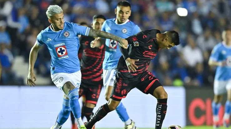 Cruz Azul vs Xolos de Tijuana, con boletos disponibles.
