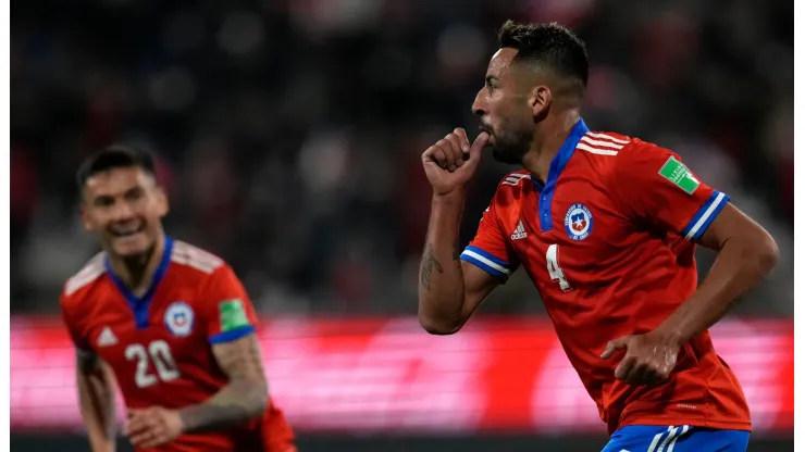 Mauricio Isla convirtió su último tanto en La Roja en la victoria por 2-0 ante Paraguay en 2021.
