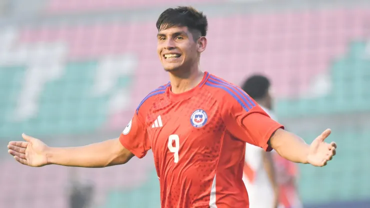 Yastin Cuevas, uno de los jugadores de la Roja Sub 15
