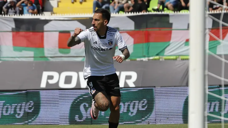 Javier Correa salió lesionado en el triunfo de Colo Colo.
