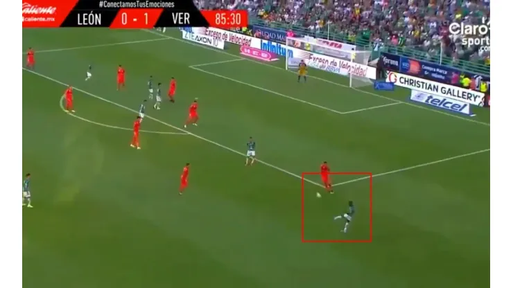 Joel Campbell da magistral asistencia en empate de León contra Veracruz