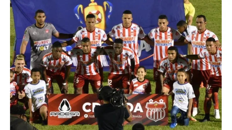 Fiesta en La Ceiba: Vida derrotó 3-1 a Motagua y es puntero de la Liga