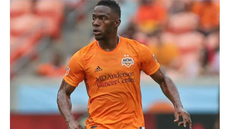 Maynor Figueroa seguiría jugando en el Houston Dynamo