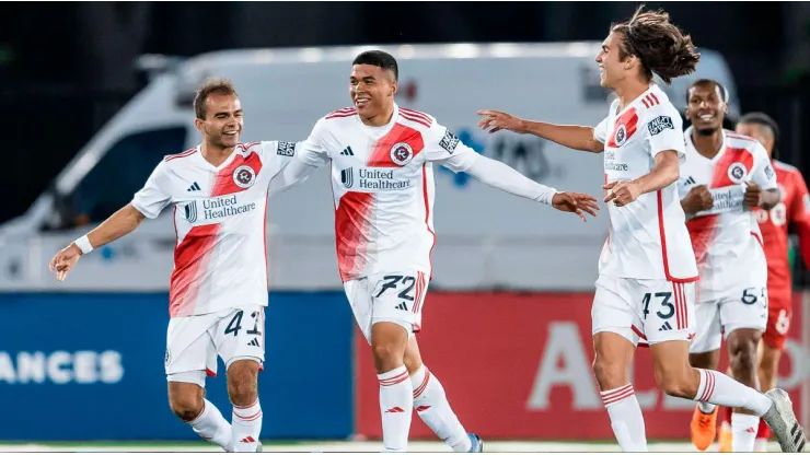 Damián Rivera anotó otro doblete con New England Revolution II (VIDEO) 