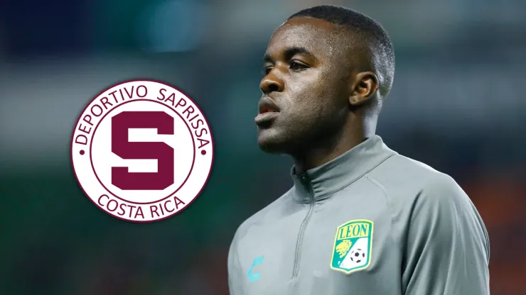 Saprissa lanza dardo a Joel Campbell presumiendo a dos jugadores.
