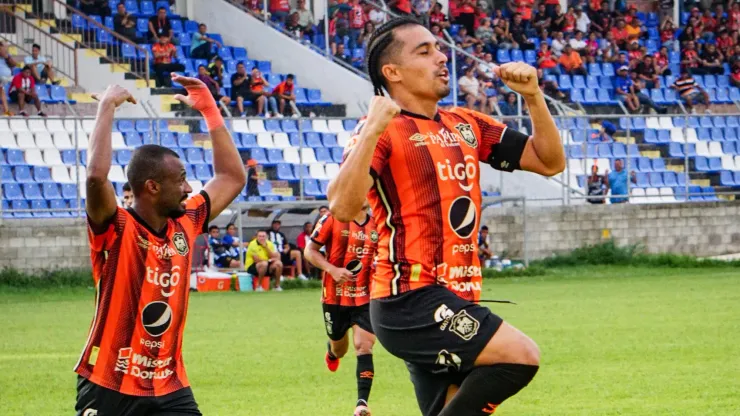 Águila logró batir el record histórico de FAS.
