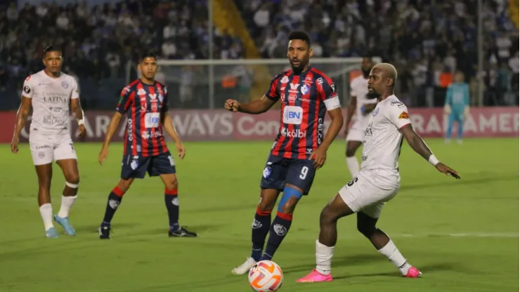 Cartaginés logró el empate que lo clasificacó a los cuartos de final de la Copa Centroamericana.
