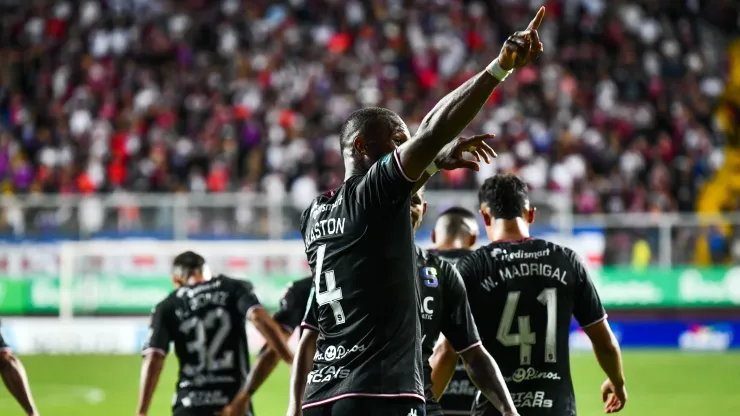 Deportivo Saprissa tendrá un amrco imponente ante Real Estelí.
