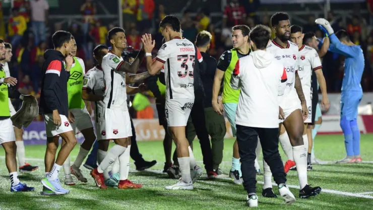 Jugador de Alajuelense se iría a Argentina