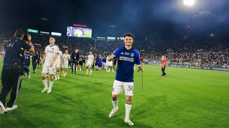 Gino Vini vuelve de Los Ángeles a Saprissa.
