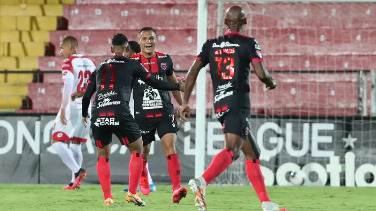 Campeón con Alajuelense ya se entrena con nuevo equipo en Costa Rica
