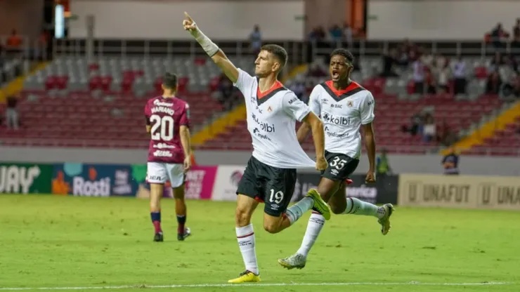 Alajuelense venció 3-1 a Saprissa en la final (VIDEO)