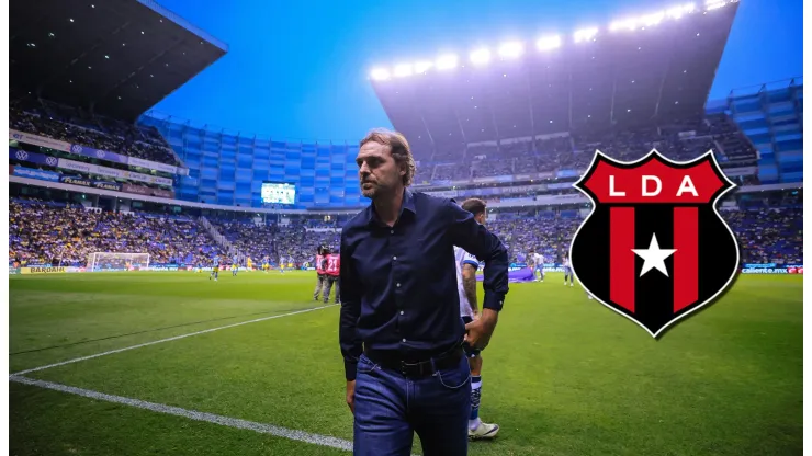 Andrés Carevic, cada vez más lejos de Alajuelense