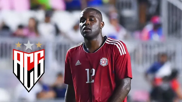 Joel Campbell la pasa mal en Brasil.
