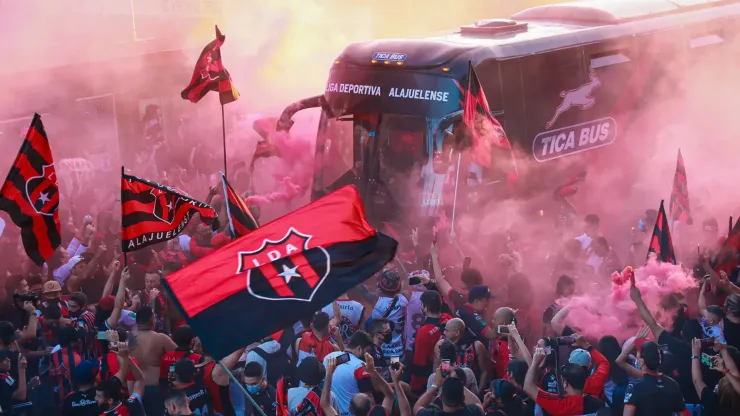 Celebra Alajuelense: recupera a una figura que vivió un calvario.
