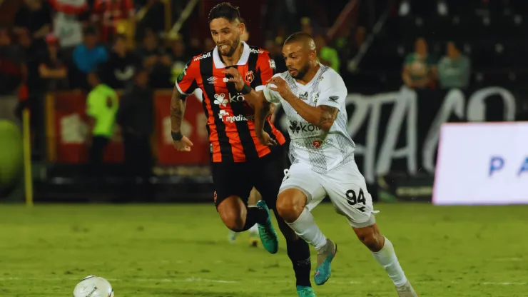 ₡20 millones: la cifra que desata una intensa puja entre Alajuelense y Herediano.
