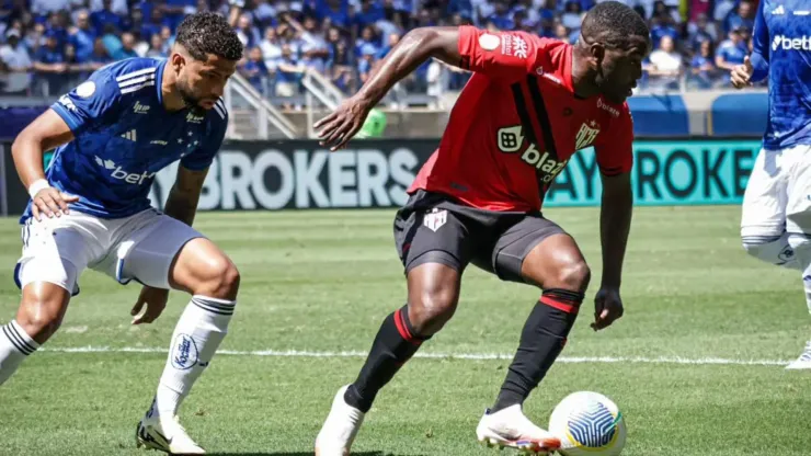 Joel Campbell sin paz: gol, derrota y un mensaje de regreso que conmueve a Costa Rica.
