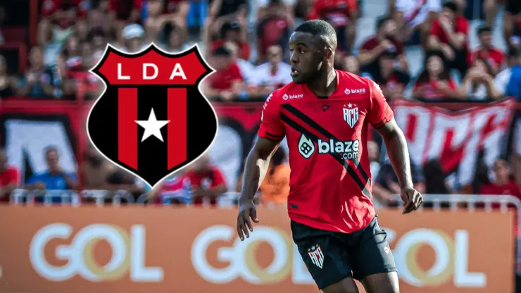 El guiño de Joel Campbell a Alajuelense en medio de la crisis con Goianiense.
