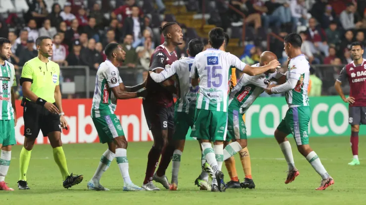 Saprissa fue la comidilla a nivel internacional por papelón contra Antigua.
