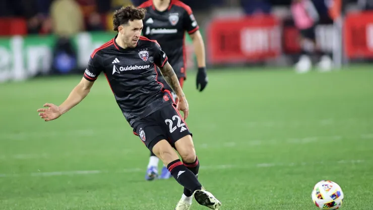 El jugador del DC United hace valer su gran rendimiento en la MLS.
